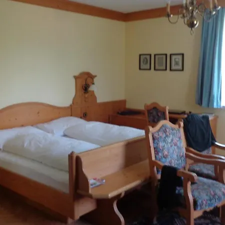 Restaurant - Haeuserl Im Wald 3* 格拉茨
