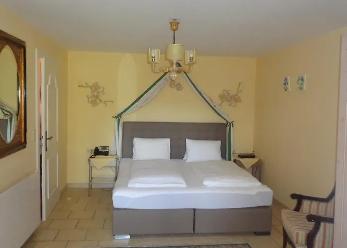 酒店 Restaurant - Haeuserl Im Wald 格拉茨