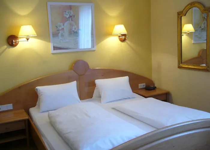 Restaurant - Haeuserl Im Wald 3* 格拉茨