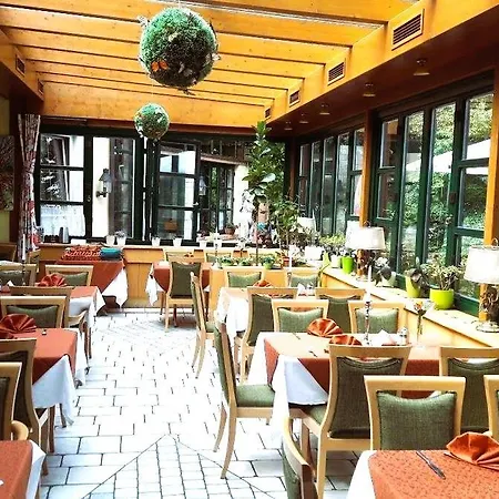 Restaurant - Haeuserl Im Wald 3* גראץ