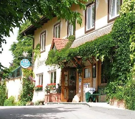 Szálloda Restaurant - Haeuserl Im Wald