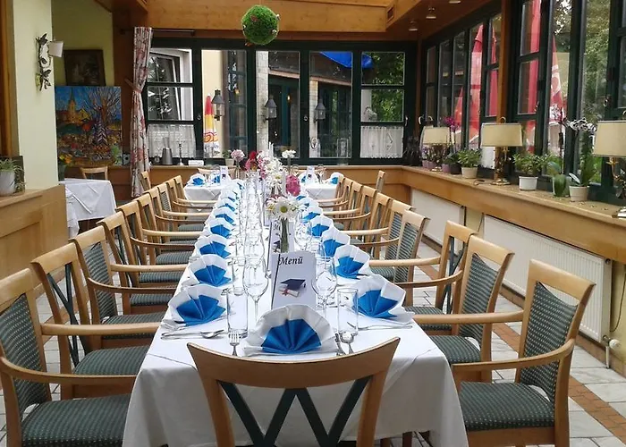 Hotel Restaurant - Haeuserl Im Wald 3*